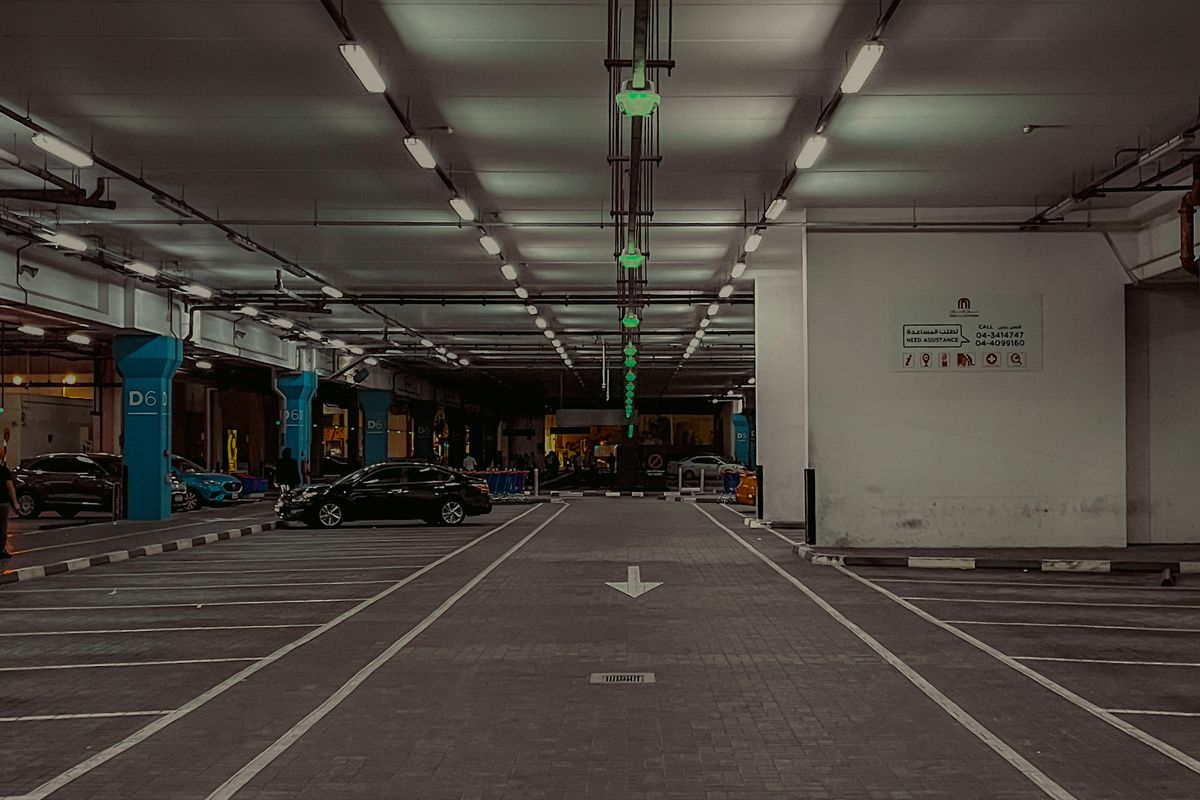 停車場照明情境